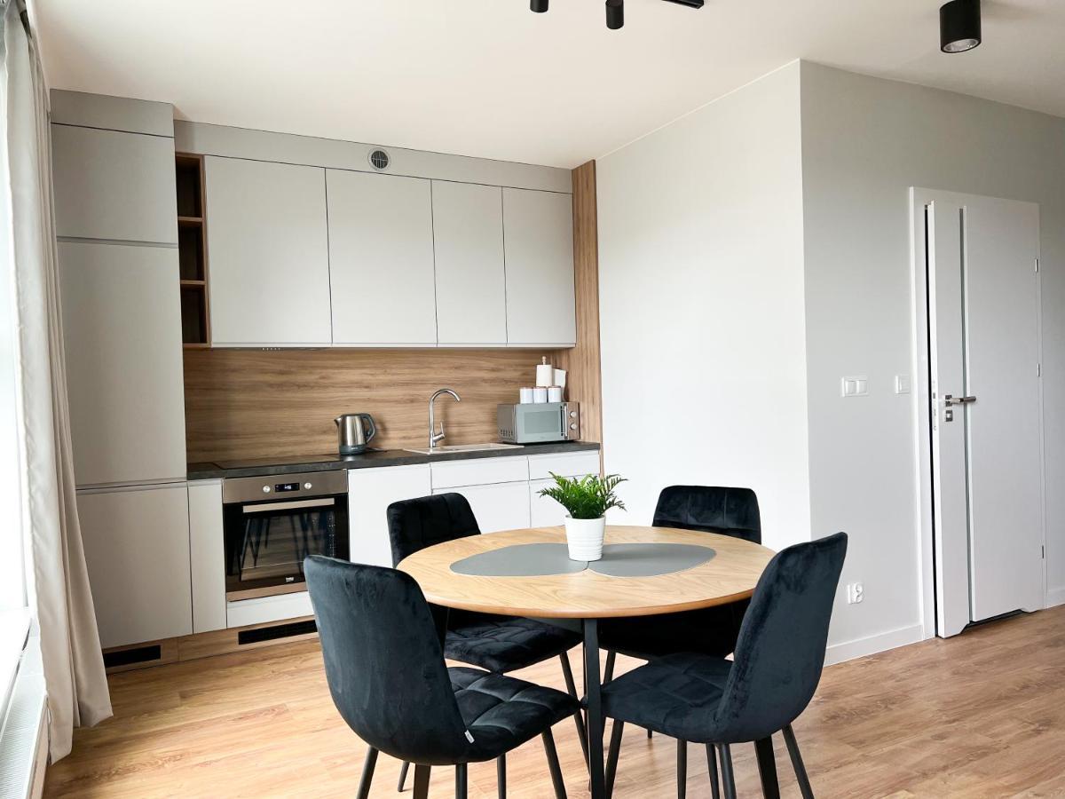 Star4You II Apartments ヴロツワフ エクステリア 写真