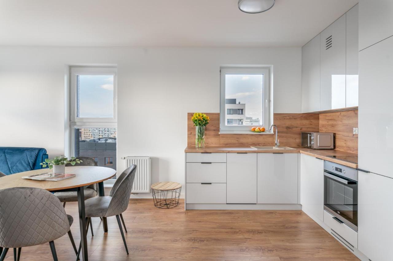 Star4You II Apartments ヴロツワフ エクステリア 写真